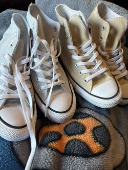 New Converse Both For 65$