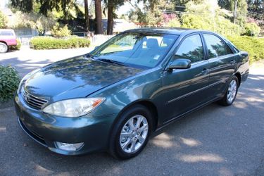 2005 Toyota Camry XLE V6