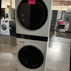 LG white Washtower