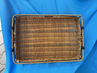 Princess House Wicker Basket Tray & basket divider