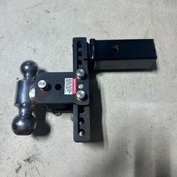 Hitch  B W 2” with adapter to 2 -2/12