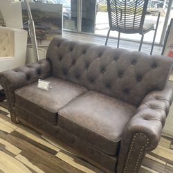 Tufted Arm Loveseat Brown