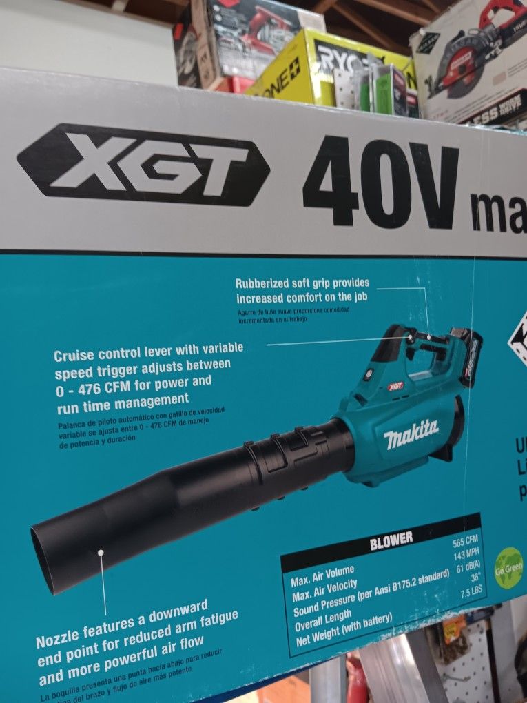 Makita XGT 40V Max Brushless Cordless Leaf Blower. Tool-Only