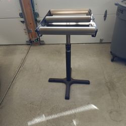 Roller Stand