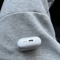 AirPods 4 