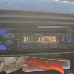 Kenwood Bluetooth Radio
