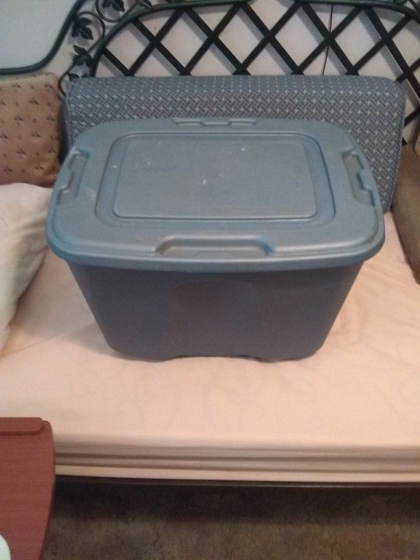 Homz Plastic Tote Storage Container.