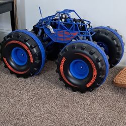 4x4 Monster Truck