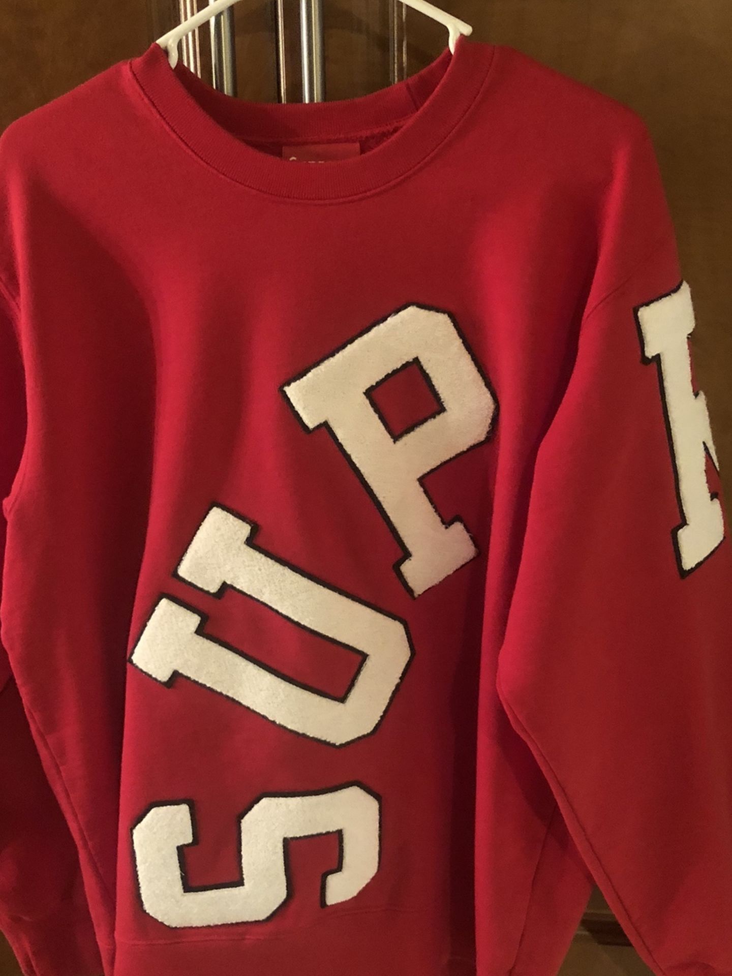 NWT Supreme Big Arc Crewneck Red Size Large