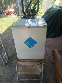 Mini Refrigerator