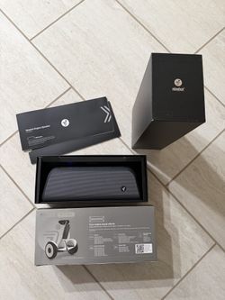 SEGWAY NINEBOT ENGINE BLUETOOTH SPEAKER BRAND NEW