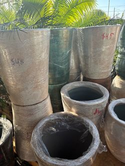 Weekend sale 15% off regular price on this pots