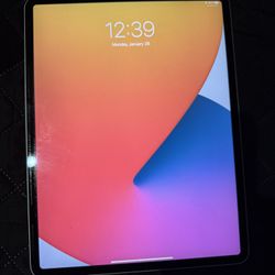 Apple iPad Pro 12.9-inch (6th generation) A2436 256 GB, Wi-Fi, 12.9 in - Silver