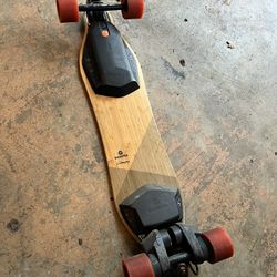 Boosted Board Skateboard 