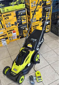 Ryobi 13 inch lawnmower with battery and charger