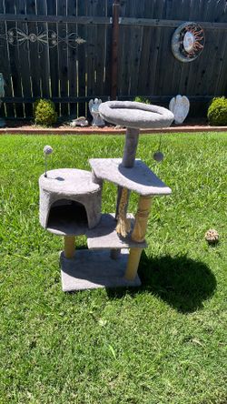 Cat tree