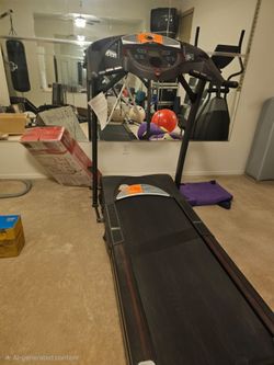 Horizon Fitness HZ-Series folding treadmill t51