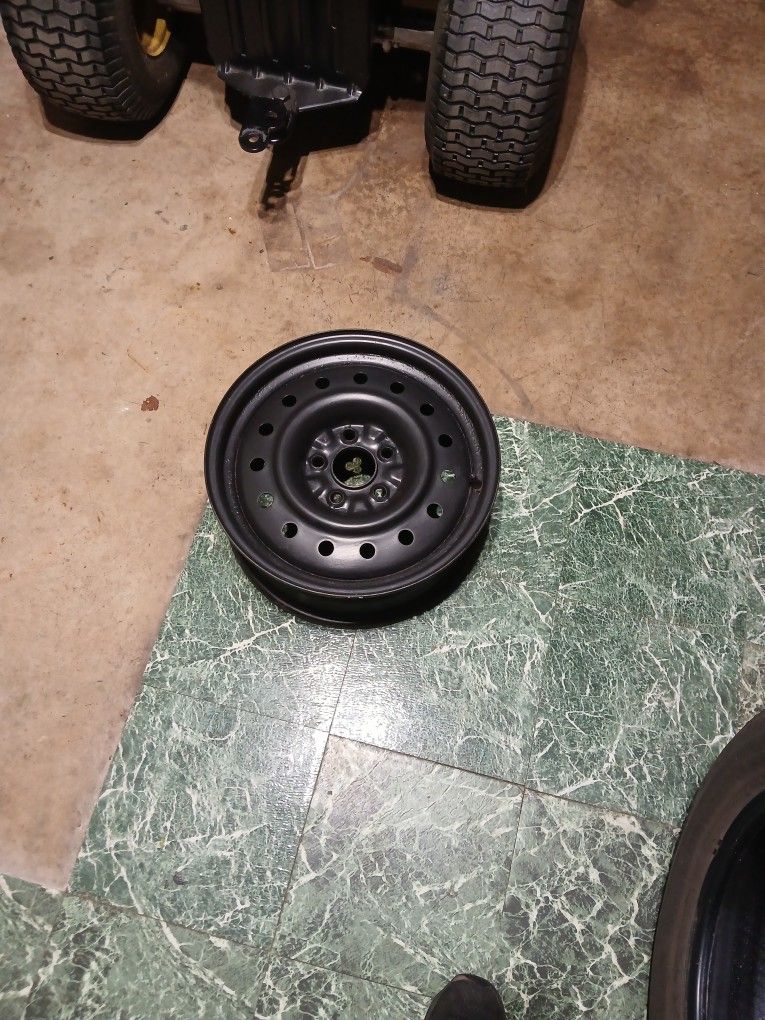 Nissan Altima Rim 16 In