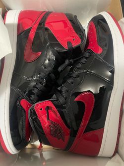 Jordan retro 1 high “Patent bred” size 9.5 Men’s