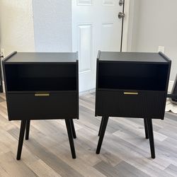 Modern Black Fluted Nightstands with Gold Hardware – Set of 2