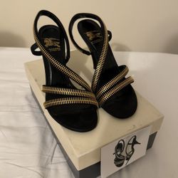 Burberry heels