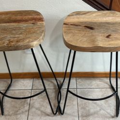 Bars Stools 39” 