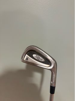 Titleist 4 iron Rh