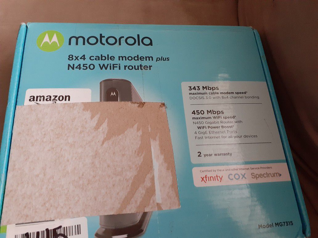 Motorola 8x4 Cable modem plus N450 Wifi Router
