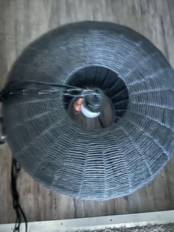 Rope woven lamp