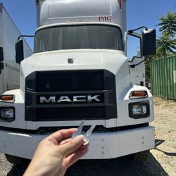 Car Keys/Fobs/Llaves De Autos 