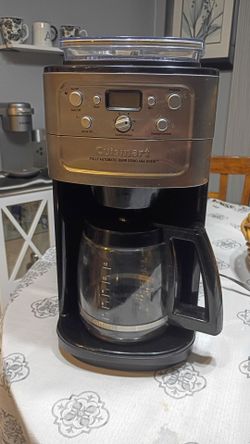 Cuisinart Coffee Maker with Grinder