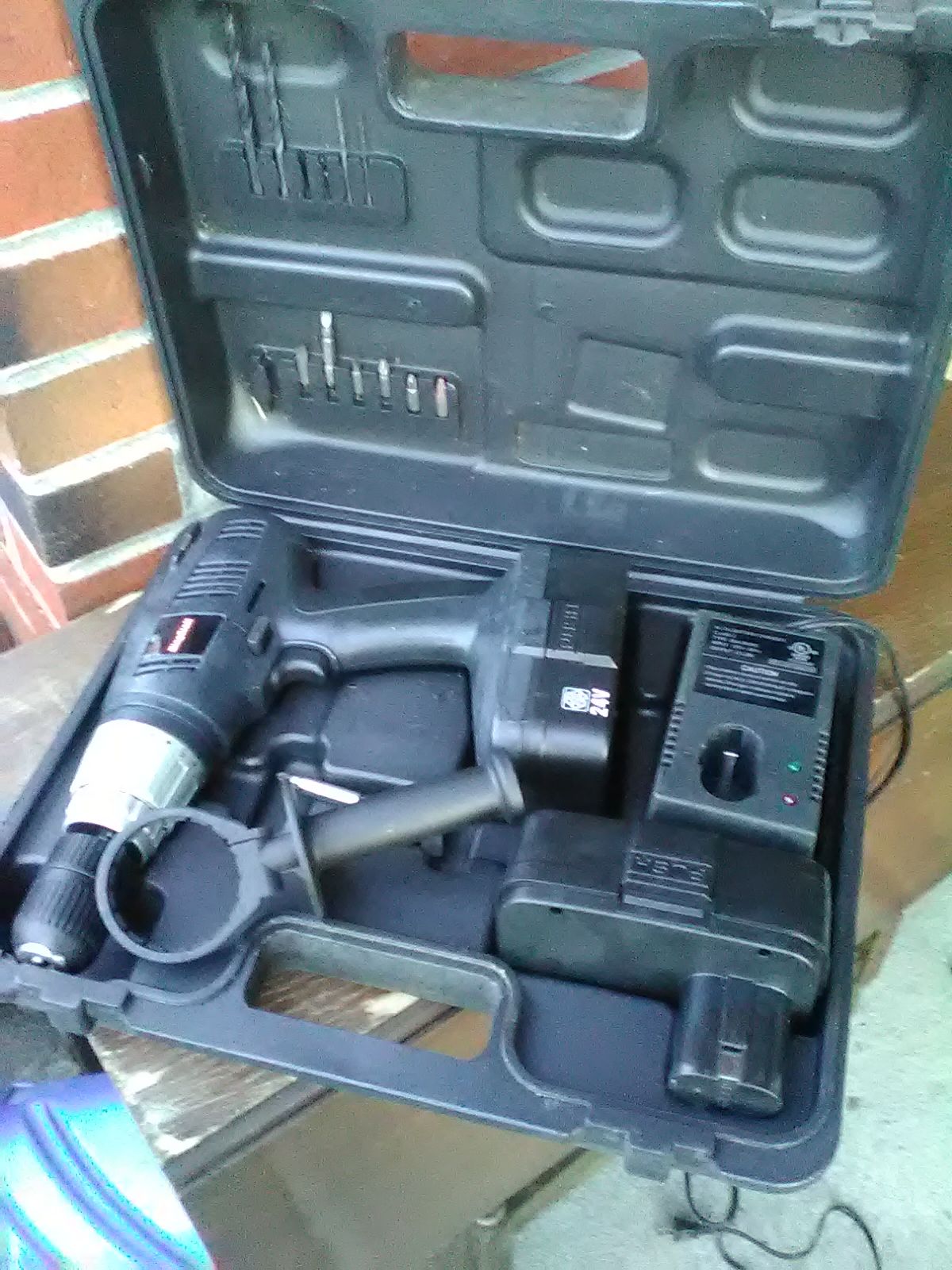 Kingcraft 24 volt hammer drill speed drill two Batteries +charger for Sale in Haddonfield, NJ