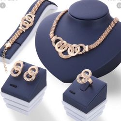 Women Jewelry Set Dubai Gold Plated Crystal Necklace 4pcs African Ring 