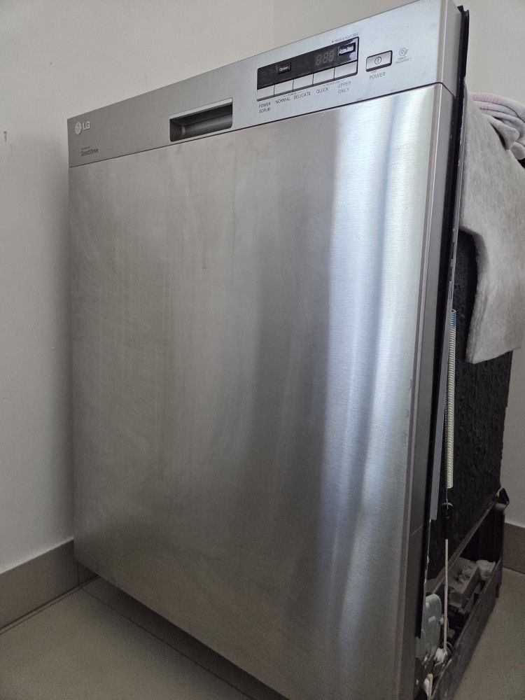 LG Dishwasher