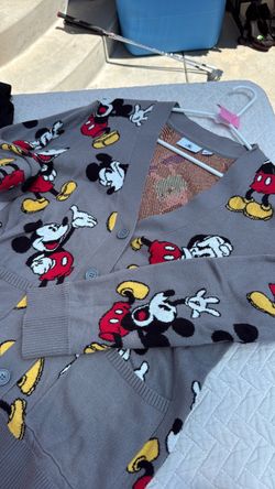Disney Mickey Cardigan Size S