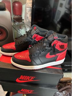 Air Jordan 1 bred size 8.5