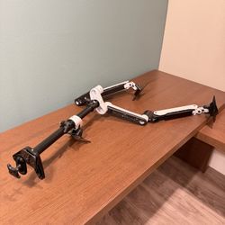 Triple Monitor Desk Mount