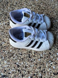 Adidas toddler sneakers size 5