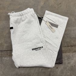 🤍 Light Oatmeal SS22 Relaxed Pants