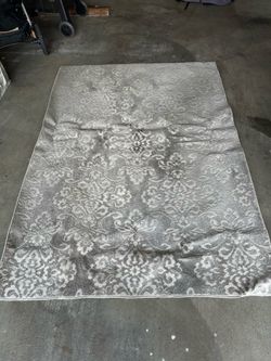 Gray floral rug
