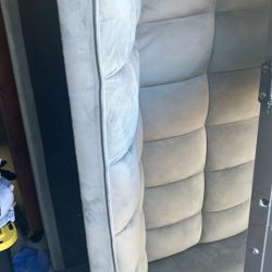 3-1 microfiber Couch/Sleeper/lounger