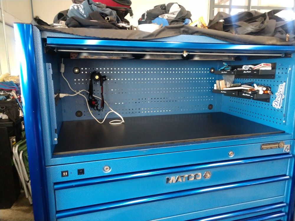 Matco 6s tool box with hutch for Sale in Los Angeles, CA OfferUp
