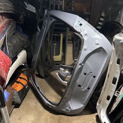 2017-2021 Honda Civic  Rear Trunk Lid Lift-gate  Tailgate Shell  68100TGGA00ZZ  OEM