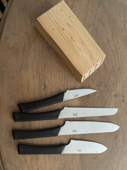 IKEA knifes set