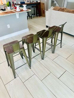 Set of 4  Grey Metal Bar Stools with Wood Seats