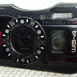 Ricoh WG-4 GPS 16MP Camera