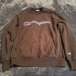 Champion sweater size Medium