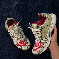 Nike presto hypnotic white red