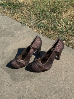 Sz 9 brown glitter chunky heel