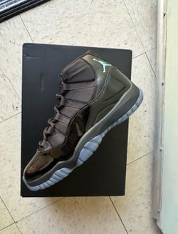Jordan 11 Gamma Blue